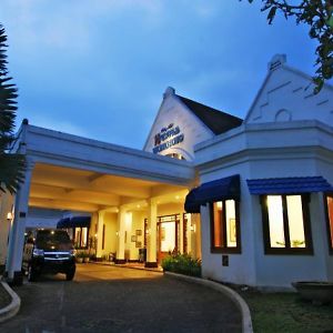 Kresna Hotel Wonosobo